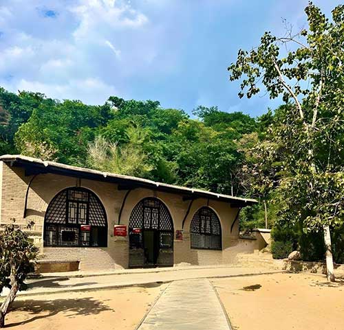 “西柏坡精神密码：18字读懂‘两个务必’如何点燃初心使命”‌