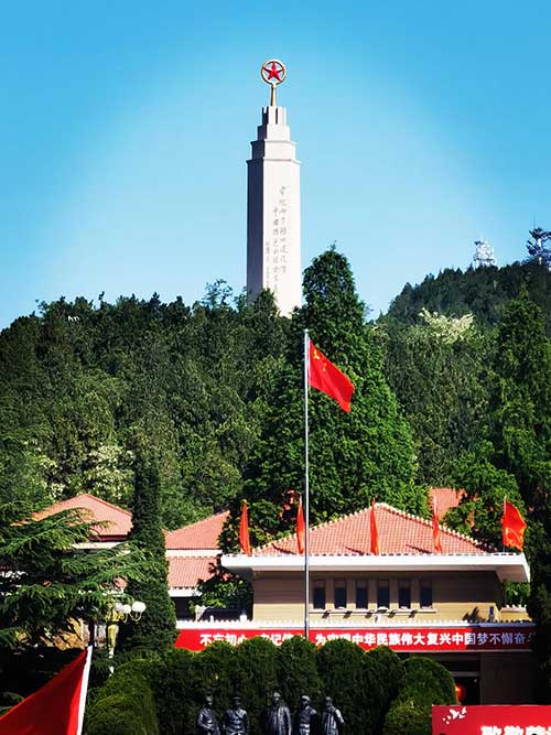 西柏坡红色教育基地参观历史的意义：从简介到详解
