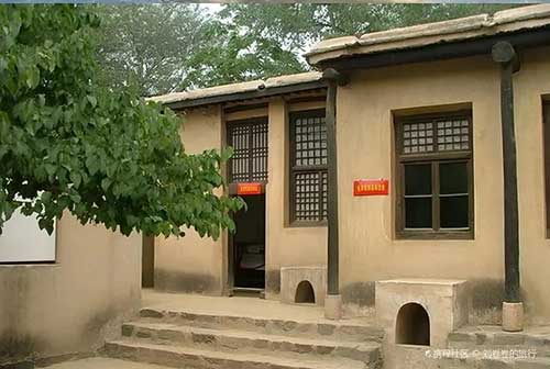 西柏坡精神