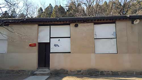 西柏坡煤油灯照初心,激活青年理论共鸣