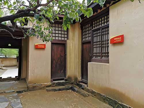 西柏坡“赶考”启示：让红色基因筑牢党员精神堤坝