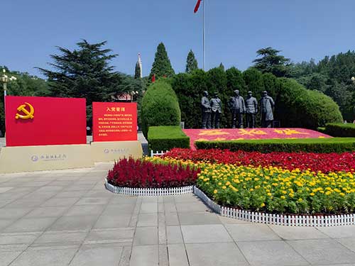 西柏坡红色教育基地的廉政教育模块，是企事业单位党支部的重要学习载体