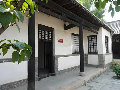 西柏坡精神引领 筑牢惠民资金监督防线