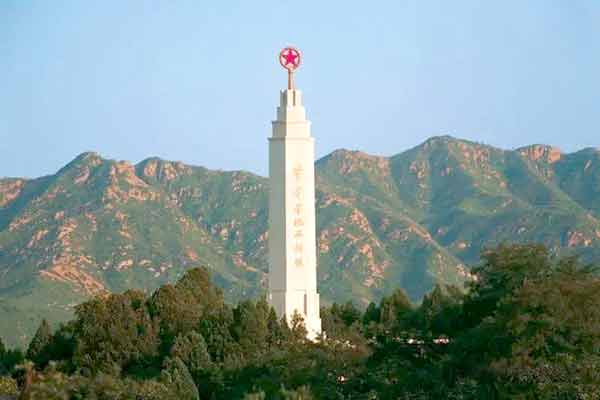 西柏坡两个务必精神 ：筑牢党员拒腐防变堤坝