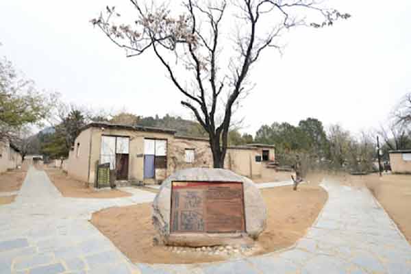 西柏坡红色教育如何重塑青年思政工作话语