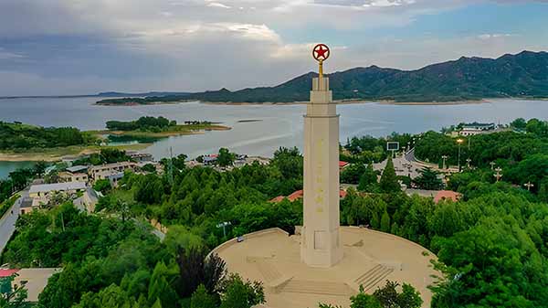 西柏坡红色教育基地：从电话往事悟高效决策