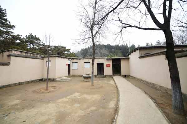 西柏坡红色教育：党员干部汲取精神动力与指引